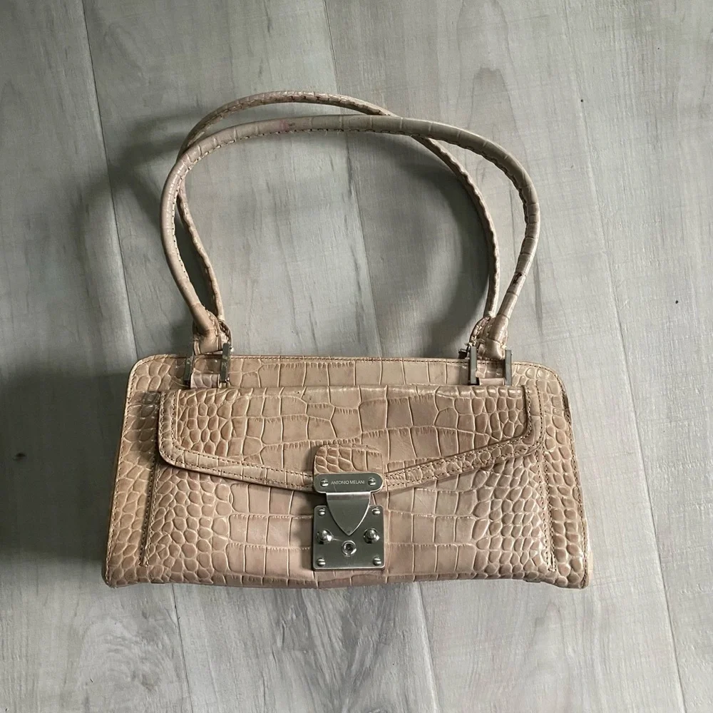 Antonio Melani leather purse